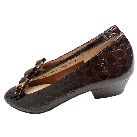 Vtg 90’s Salvatore Ferragamo Brown Calf Croc Leather Gold Bow Vara Shoes Sz 8 B - Picture 5 of 16